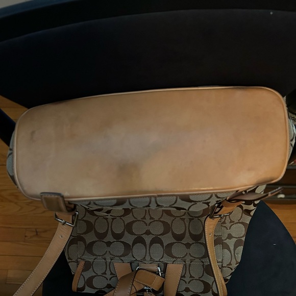 Coach Backpack Vintage Monogram… Very nice preowned condition, beautiful piece! - Picture 11 of 12